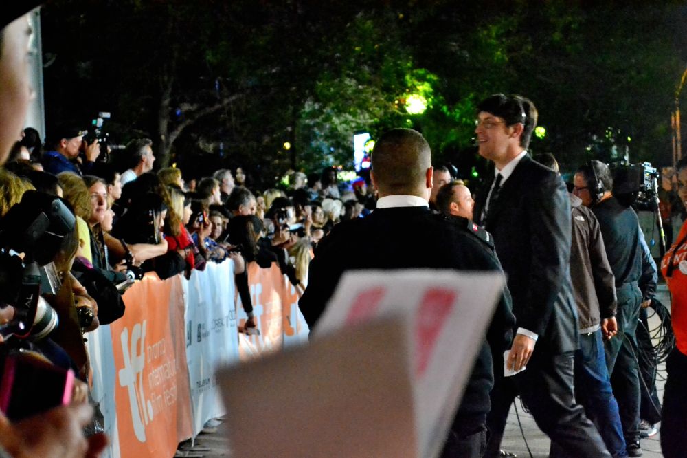 Fans gathered around the red carpet