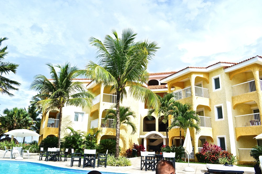 Easy access to the pool from the hotel at Viva Wyndham Tangerine Resort